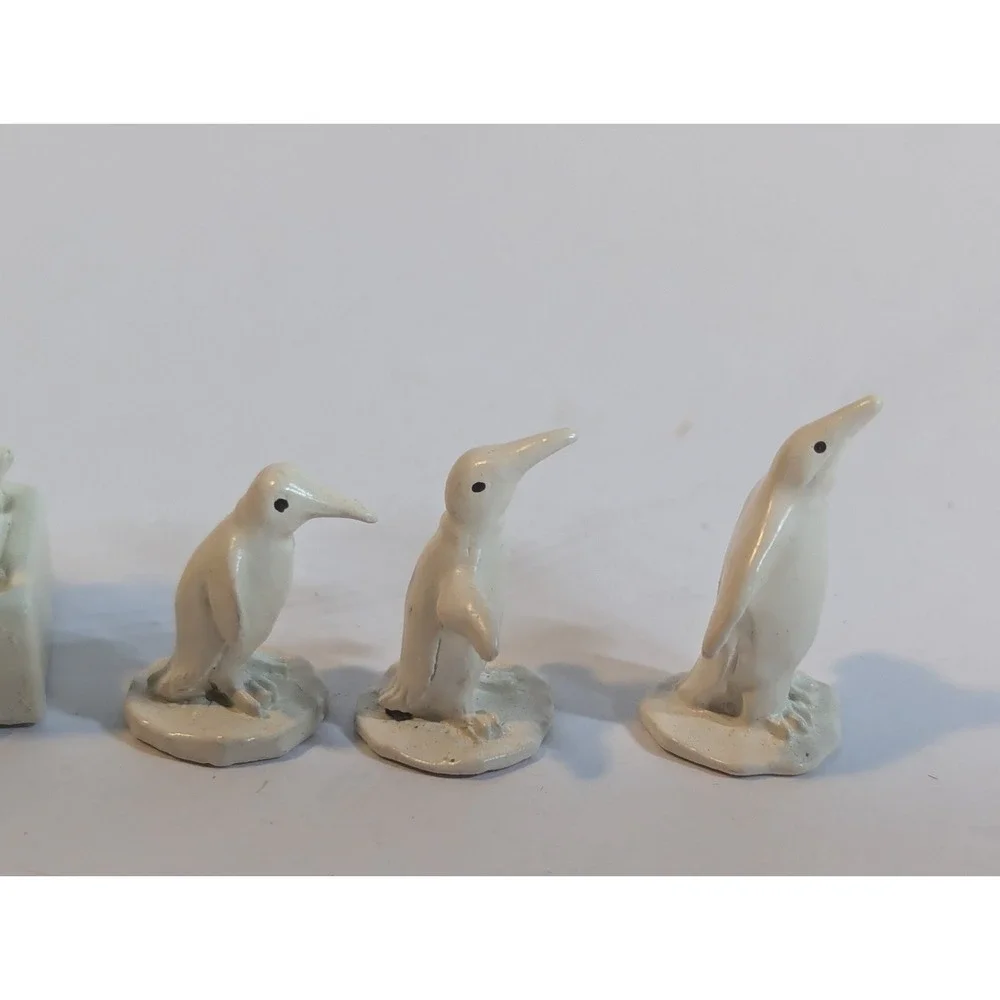 Department 56 Snow Babies Miniatures Pewter 3 Penguins‎ and 1 helpful friend
